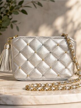 NWT Saddle River Silver Metallic Quilted Crossbody Bag Gold Chain Tassel